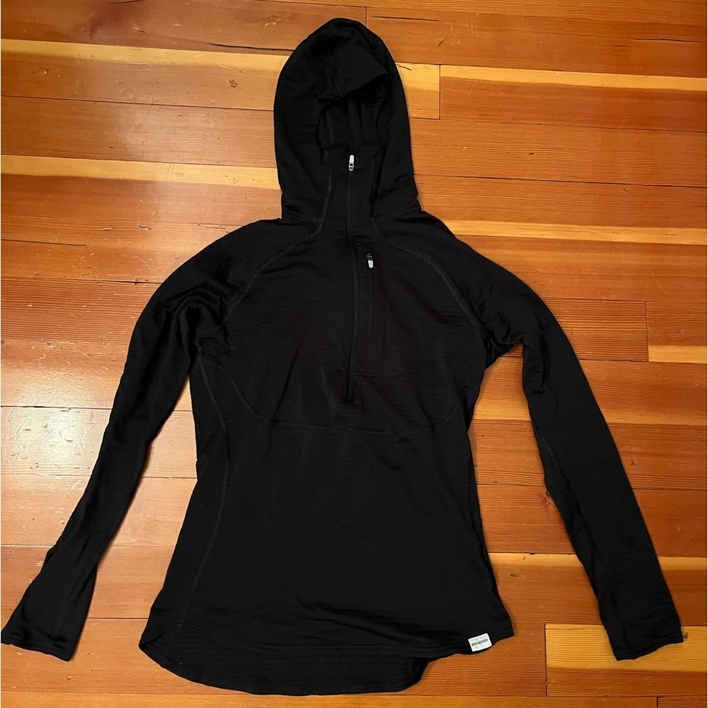 Patagonia Women’s Black Quarter Zip Polartec